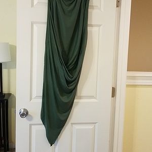 Asymmetric midi skirt.